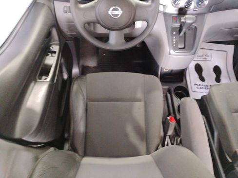 Used 2017 Nissan NV200 S image 32