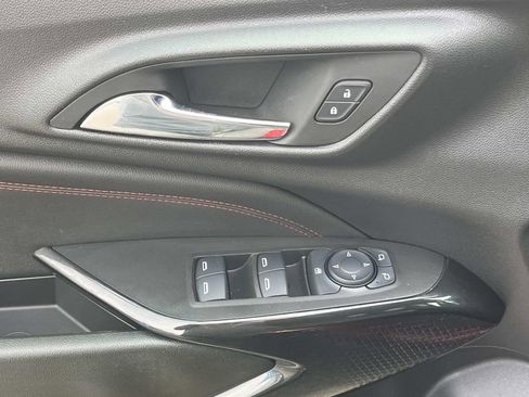 Certified 2024 Chevrolet Trax RS w/ Driver Confidence Package image 20