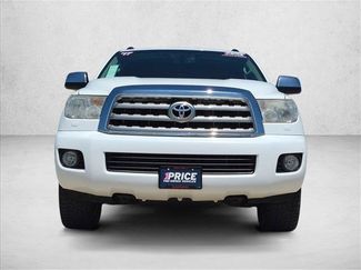 Used 2017 Toyota Sequoia Limited w/ Safety & Convenience Package AWD/4WD video 2
