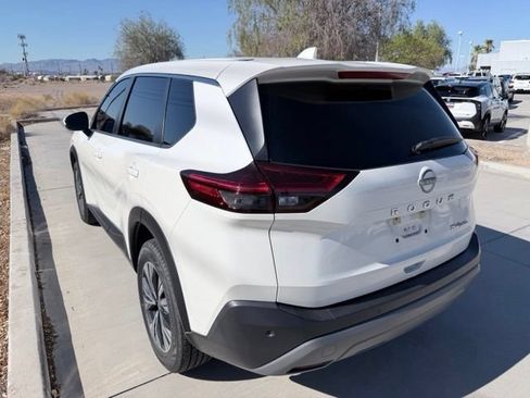 Certified 2023 Nissan Rogue SV AWD/4WD image 6