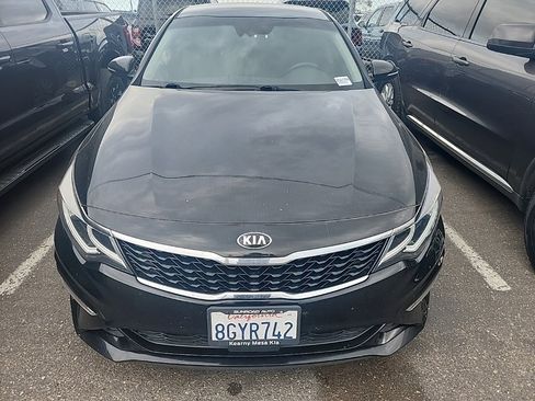 Certified 2019 Kia Optima EX image 2