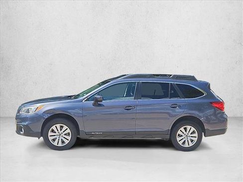 Used 2016 Subaru Outback 2.5i Premium AWD/4WD image 8