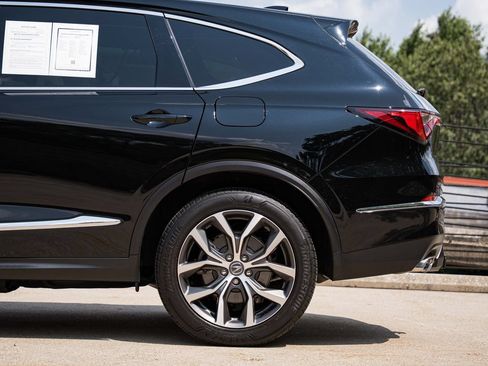 Used 2024 Acura MDX w/ Technology Package AWD/4WD image 4