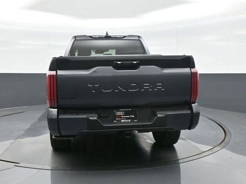 Used 2024 Toyota Tundra Platinum AWD/4WD image 6