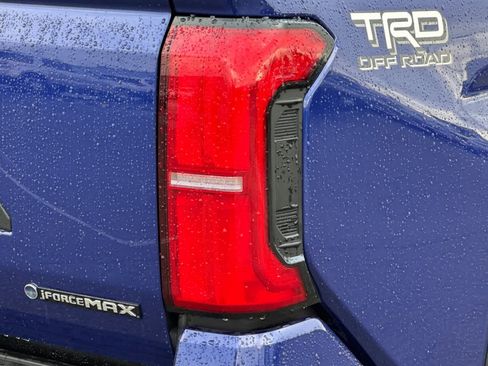 New 2025 Toyota Tacoma TRD Off-Road image 29