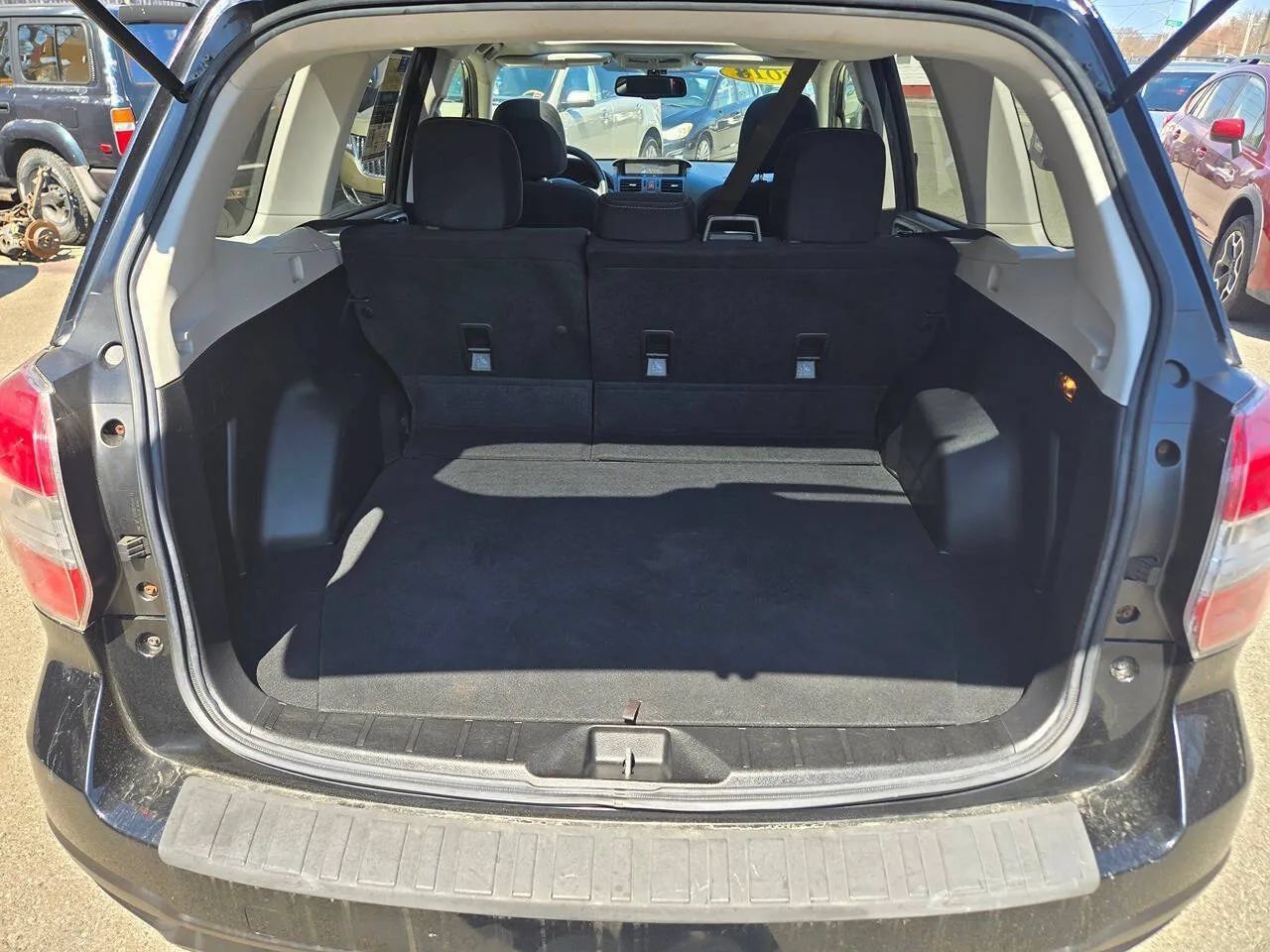 Used 2015 Subaru Forester 2.5i Premium w/ All-Weather Package AWD/4WD image 25
