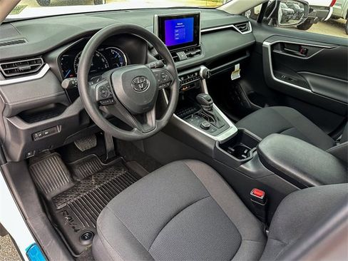 New 2025 Toyota RAV4 LE image 11