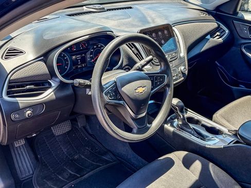 Used 2022 Chevrolet Malibu LS FWD image 8