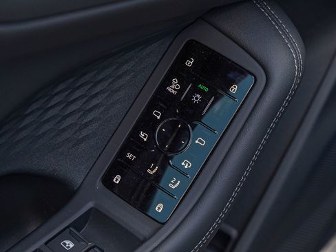 New 2025 Audi A5 2.0T Prestige image 17