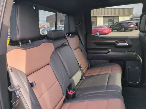 Certified 2023 Chevrolet Silverado 1500 High Country w/ High Country Premium Package image 27