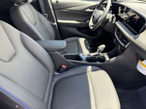 New 2026 Buick Encore GX Sport Touring w/ Advanced Technology Package FWD image 8