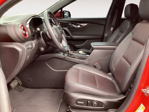 Used 2021 Chevrolet Blazer RS w/ Enhanced Convenience Package FWD image 28