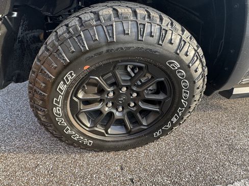 Used 2025 RAM 1500 Rebel w/ Rebel Level 2 Equipment Group AWD/4WD image 6