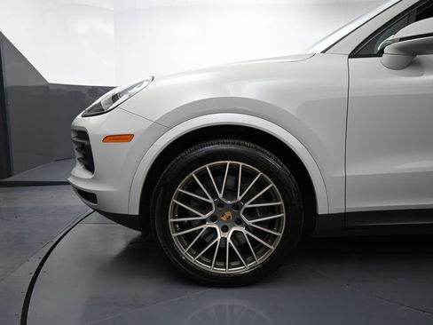 Certified 2023 Porsche Cayenne Coupe image 12