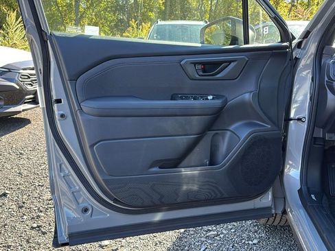 New 2025 Subaru Forester Premium image 6