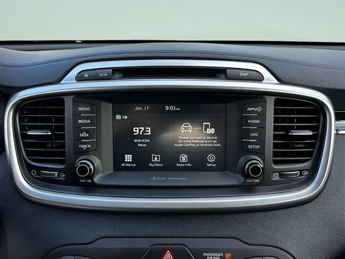 Used 2017 Kia Sorento LX w/ LX V6 Convenience Package FWD image 15
