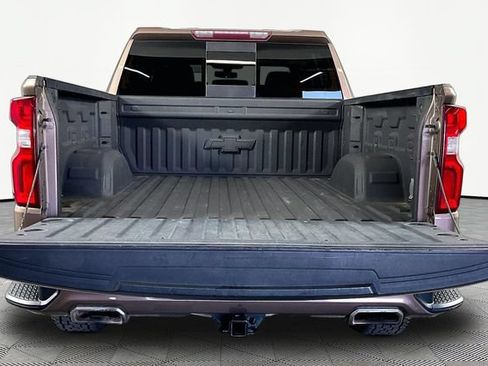 Used 2019 Chevrolet Silverado 1500 RST AWD/4WD image 7