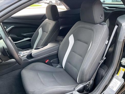 Used 2023 Chevrolet Camaro SS image 9