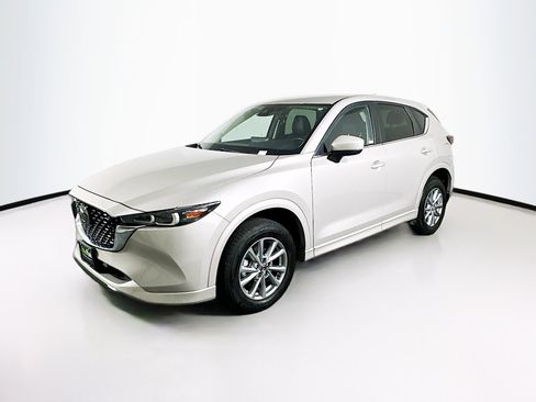 Used 2024 MAZDA CX-5 AWD 2.5 S w/ Select Package image 3