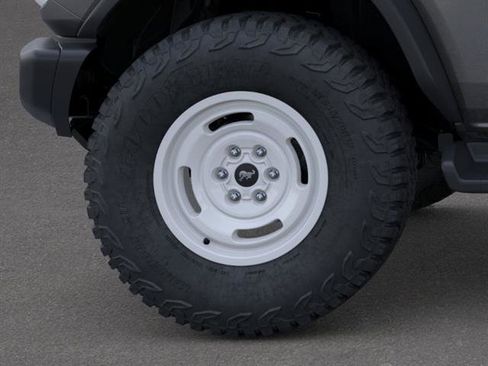 New 2026 Ford Bronco Heritage Edition AWD/4WD image 24