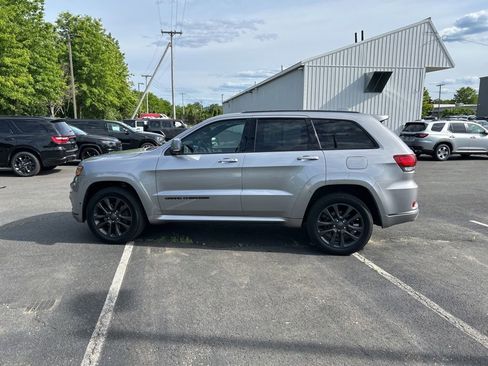 Used 2018 Jeep Grand Cherokee High Altitude AWD/4WD image 8