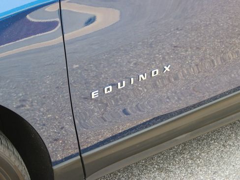 Used 2022 Chevrolet Equinox LT AWD/4WD image 7