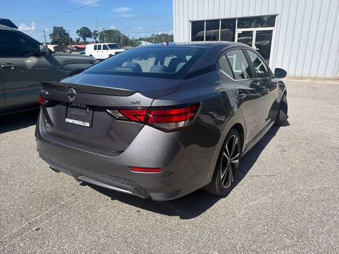 Used 2021 Nissan Sentra SR FWD image 7