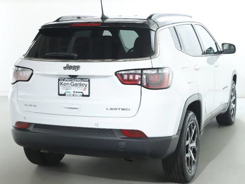 Used 2025 Jeep Compass Limited AWD/4WD image 46