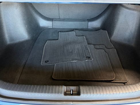 Used 2023 Honda Accord EX image 11