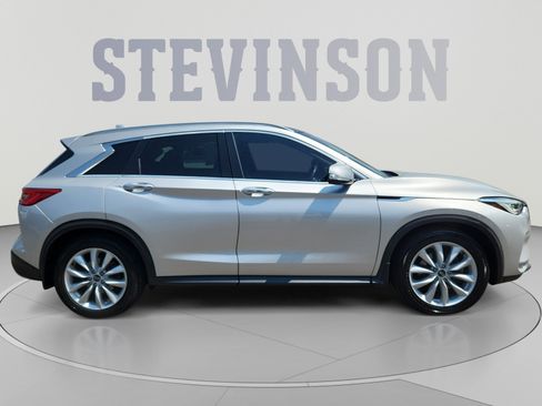 Used 2019 INFINITI QX50 Essential w/ Premium Heat Package AWD/4WD image 6