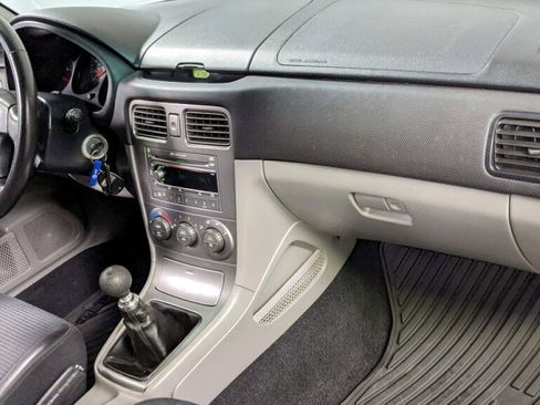 Used 2004 Subaru Forester 2.5XT image 21