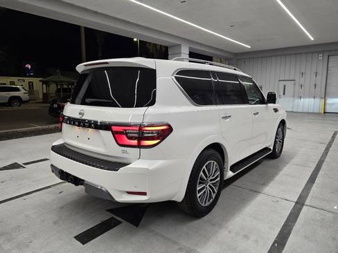 Used 2023 Nissan Armada SL w/ Captain's Chairs Package image 6