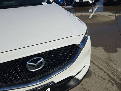 Used 2017 MAZDA CX-5 Touring w/ Preferred Equipment Package image 10