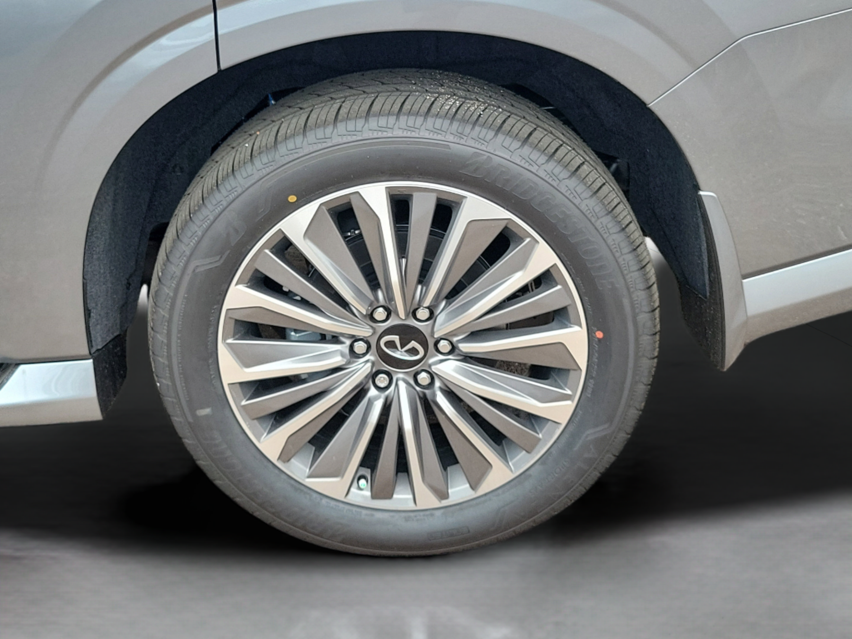 New 2026 INFINITI QX80 Luxe w/ Exterior Package RWD image 21