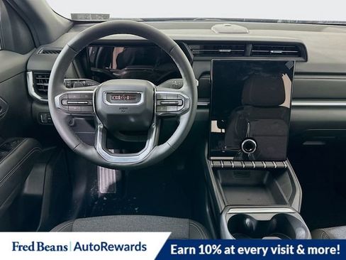 New 2026 GMC Terrain Elevation image 16