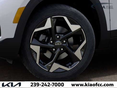 New 2026 Kia Seltos S FWD image 9
