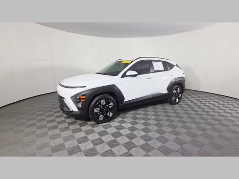 Used 2024 Hyundai Kona SEL FWD image 47