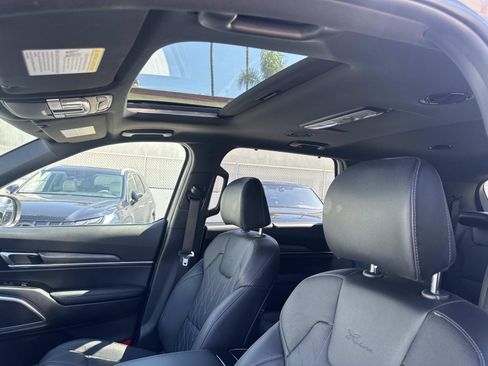 Used 2025 Kia Telluride EX X-Line AWD/4WD image 17