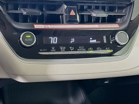 Used 2026 Toyota Corolla LE image 23