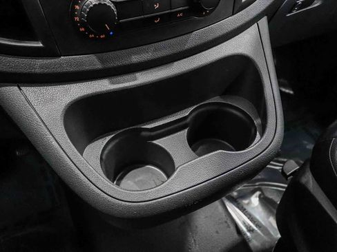 Used 2023 Mercedes-Benz Metris image 22