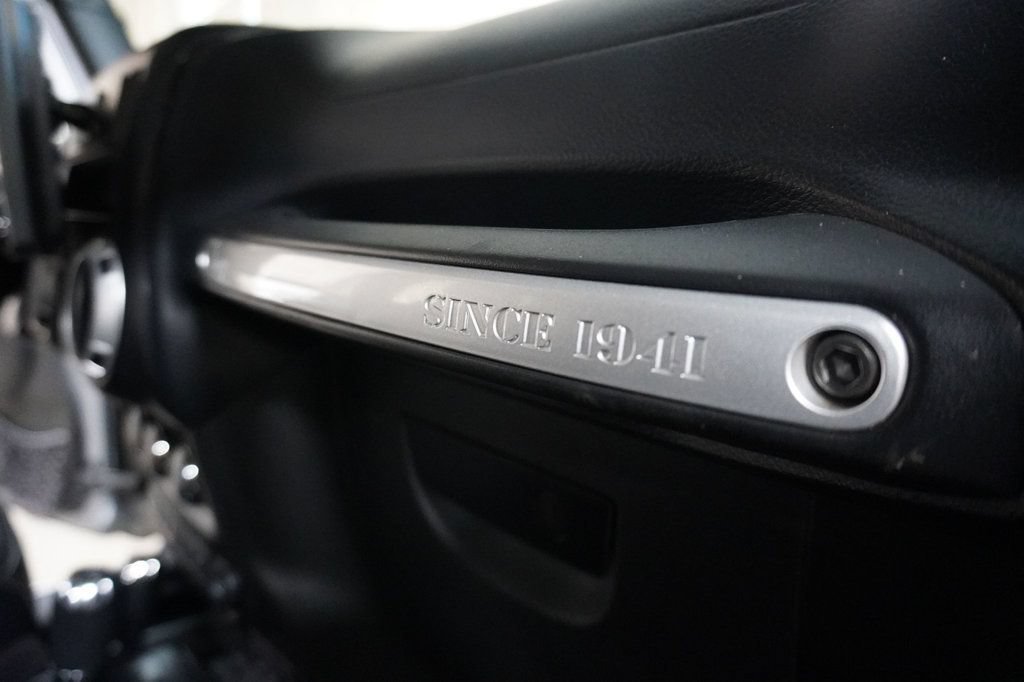 Used 2013 Jeep Wrangler Unlimited Sport AWD/4WD image 16
