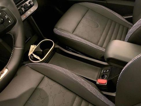 Certified 2025 MINI Cooper S image 22