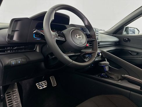 Used 2026 Hyundai Elantra Sport image 22