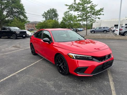 Certified 2023 Honda Civic Sport image 2