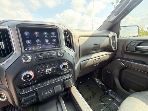 Used 2021 GMC Sierra 1500 Denali w/ Denali Premium Package AWD/4WD image 34
