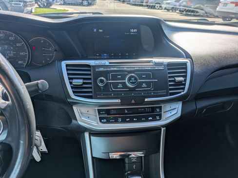 Used 2015 Honda Accord Sport image 25