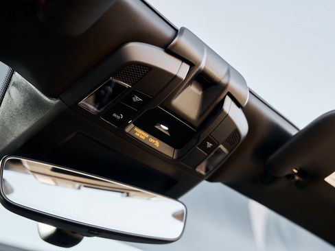 Used 2024 Porsche 911 Turbo image 76