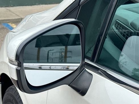 Used 2018 Honda Odyssey EX-L image 29