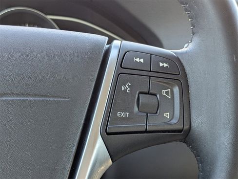 Used 2018 Volvo S60 T5 Dynamic w/ Protection Package image 32