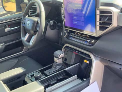 Certified 2024 Toyota Sequoia Limited image 9